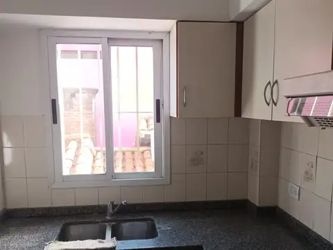 Departamento en Alquiler en Centro / Microcentro, $ 780.000