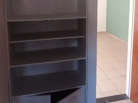 Pedernera 100, Piso 1