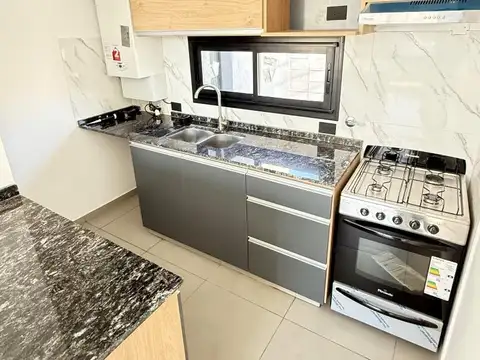 Depto Tipo Casa en Venta de 3 ambientes