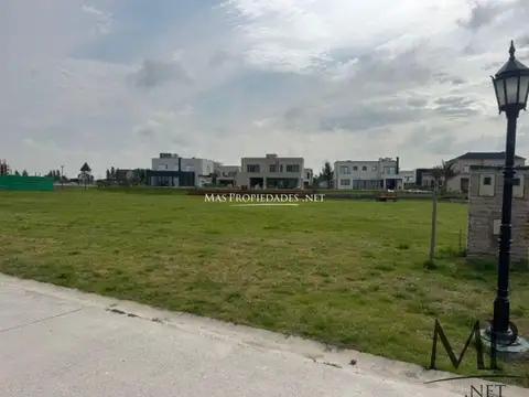 Terreno en Venta 30  mts Frente