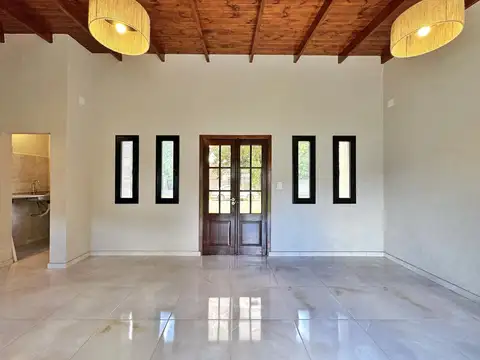 Casa en Venta con 1 cochera