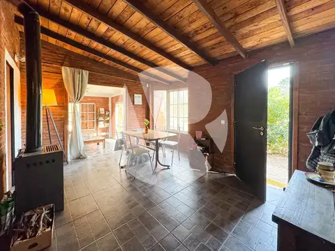 Casa en Venta en Mar De Las Pampas, USD 100.000