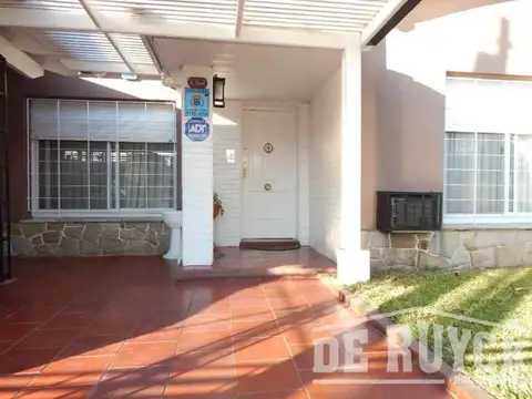 Chalet en Venta en Quilmes Oeste
