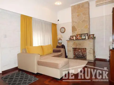 Casa en Venta en Quilmes Oeste, USD 118.000