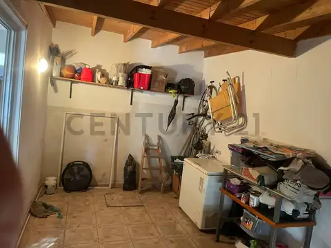 Aristobulo del valle 100, Piso 0