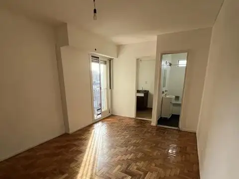 Avenida La Plata 800
