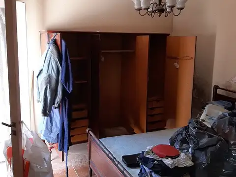 Tipo casa de 3 ambientes con oficina