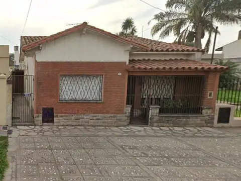 VENTA 2 CASAS 3 AMB RAMOS MEJIA MULTIFAMILIAR