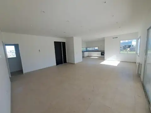 Casa en Venta en Pilar del Este - Santa Lucia, USD 175.000