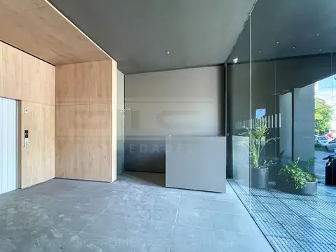 Local en Alquiler en Olivos Maipu/Uzal, USD 3.000