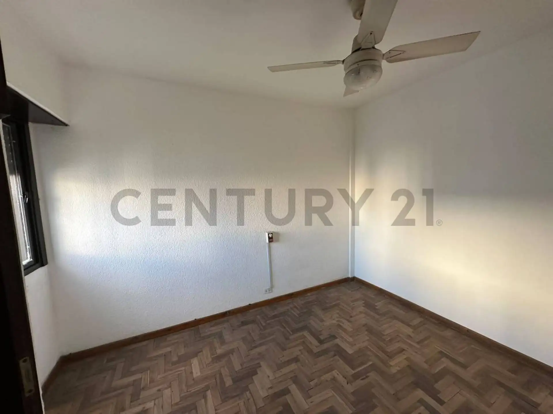Depto 3 amb, 53m² con balcón — Barrio Aeroparque