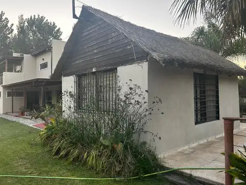 calle LAVALLE al 1000