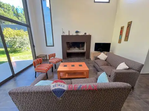 Casa en Alquiler al Oeste