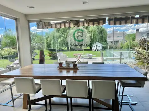 Casa en Venta de 4 dormitorios