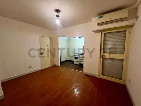 Venta 2 ambientes con patio en Palermo, Las Cañitas