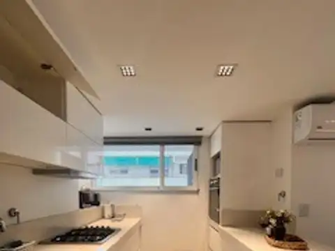 Departamento en Alquiler de 4 ambientes