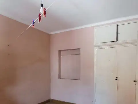 Depto Tipo Casa 6 ambientes con 2 baños