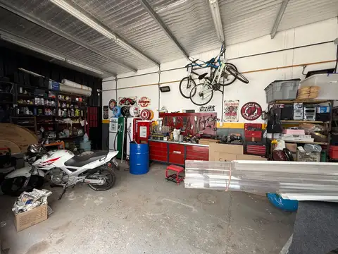 Galpon en Alquiler en Monte Castro, $ 4.700.000