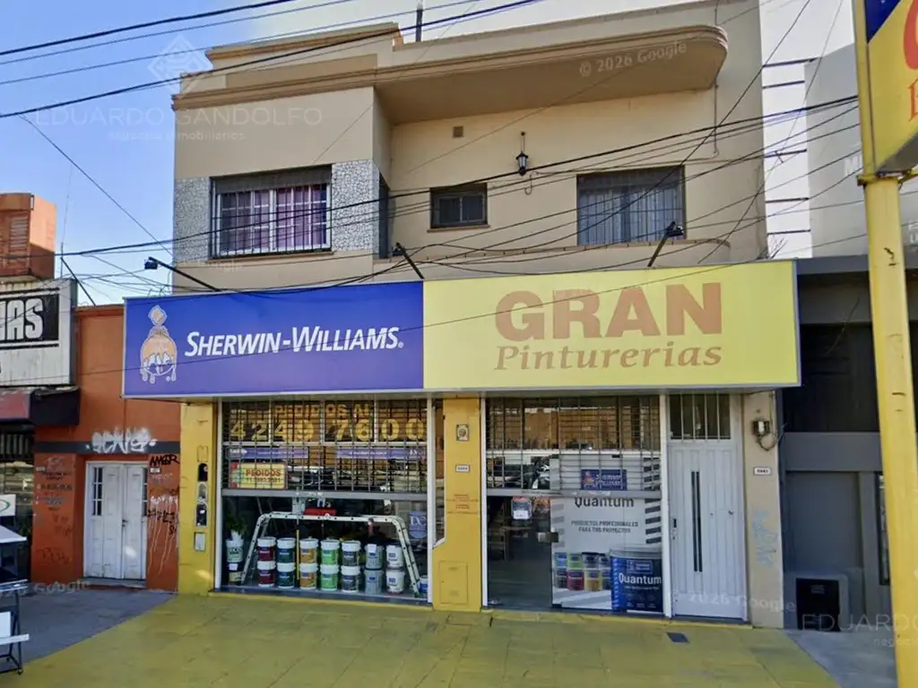 Hipólito Yrigoyen al 5600