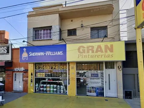 3 amb, 2 patios y terraza - S/Expensas - a 500 mts del FCGR - Vta Dta - Apto Crédito 