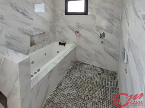 Casa en Venta al Noreste