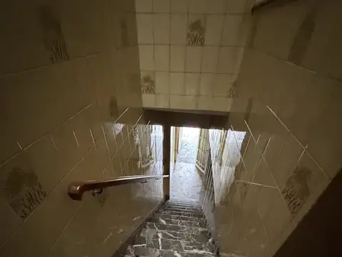 Casa en Alquiler con 2 cocheras