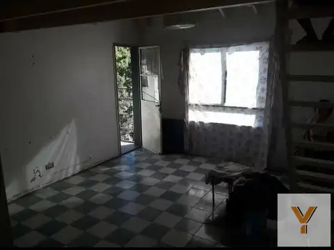 Departamento en venta - 2 Dormitorios 1 Baño - 49Mts2 - Villa Centenario, Lomas de Zamora