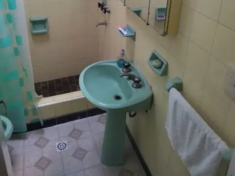 OPORTUNIDAD VENTA CASA 3 AMBIENTES ISIDRO CASANOVA