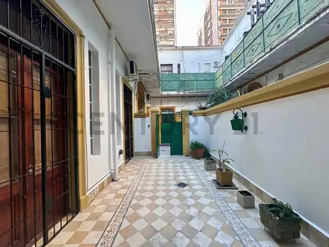 Venta PH 4 Amb 2 Patios en Recoleta