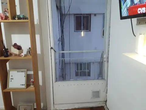 Santo Tomé 5300, Piso 4