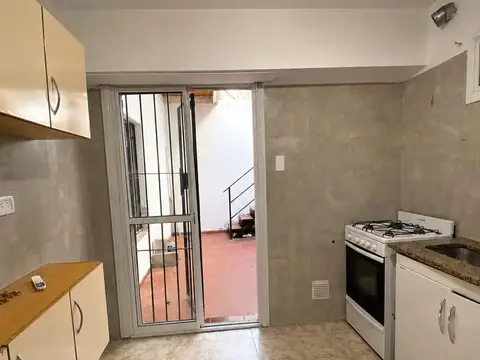 Depto Tipo Casa 3 ambientes con 1 baño