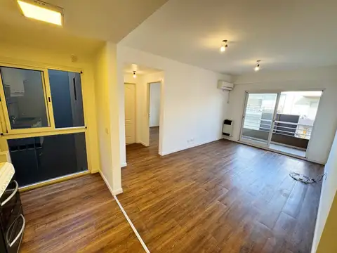 Departamento con cochera EN ALQUILER Y EN VENTA