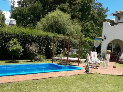 Casa 4 ambientes con 3 baños