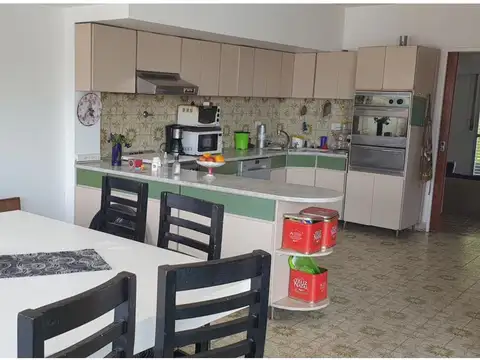 Casa en Venta en Castelar Norte, USD 450.000