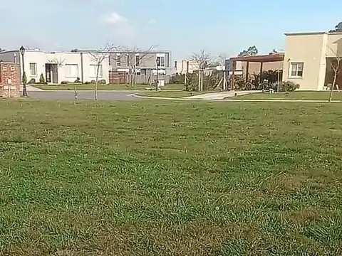 Terreno en Venta en Pilar del Este - Santa Emilia, USD 45.000