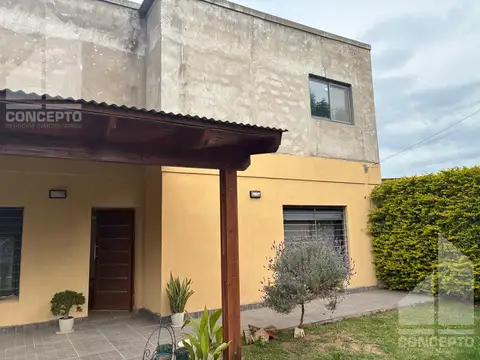 Casa 4 Dormitorios - San Jose Del Rincon