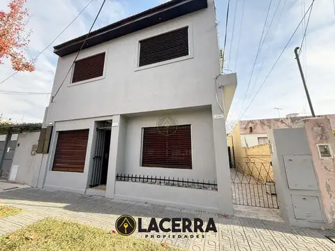 Maquinista Carregal al 2200