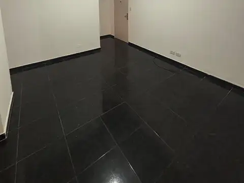 Avenida Rivadavia 8900, Piso PB