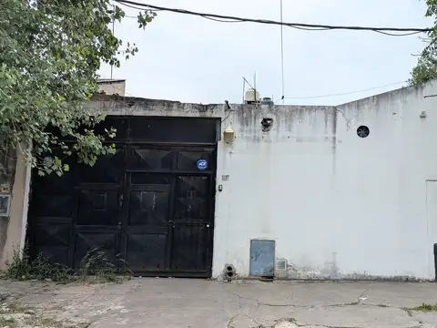 1 de Mayo 2200