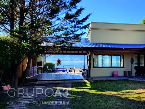 Se vende exclusiva propiedad en Potrero de Garay, costa Lago Los Molinos - 805
