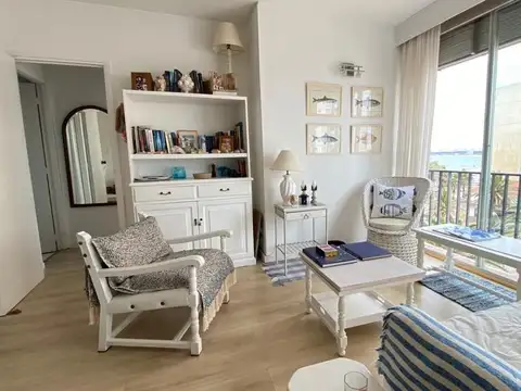 CALLE 17 (El Estrecho) 400, Piso 4