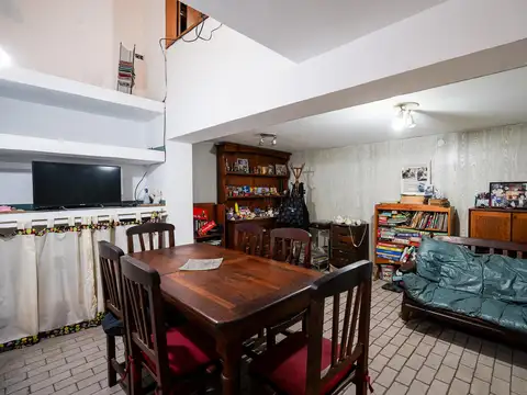 Venta PH 4 ambientes con terraza y parrilla – Balvanera, Av. Córdoba y Av. Pueyrredón