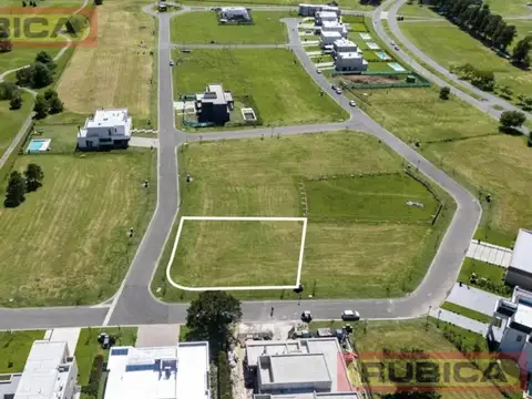 Terreno en Venta en Pilar Golf Club, USD 95.000