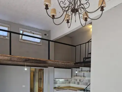 Depto Tipo Casa en Alquiler de 2 dormitorios