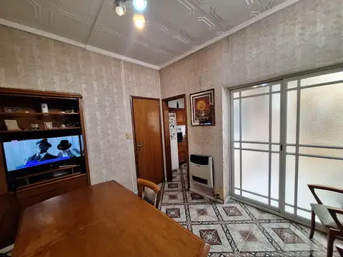 Casa en Venta en Parque Chacabuco, USD 160.000