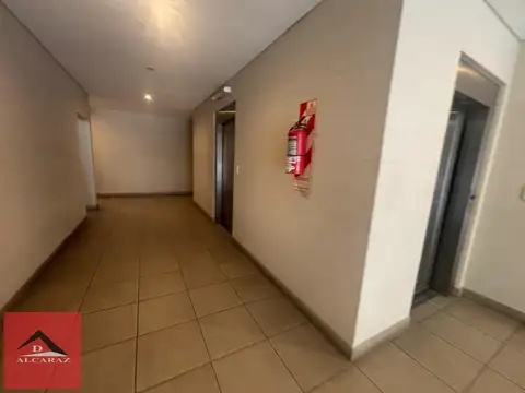 Departamento en Alquiler con 1 cochera