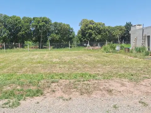 LOTE EN VENTA DE 500 M2 B° LA CAMPIÑA VILLA ESQUIU