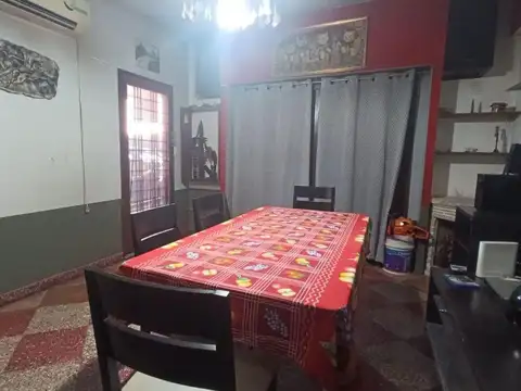Depto Tipo Casa 4 ambientes con 1 baño