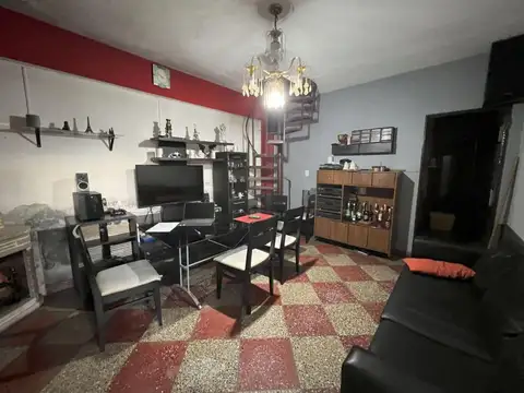 Depto Tipo Casa en Venta de 3 dormitorios