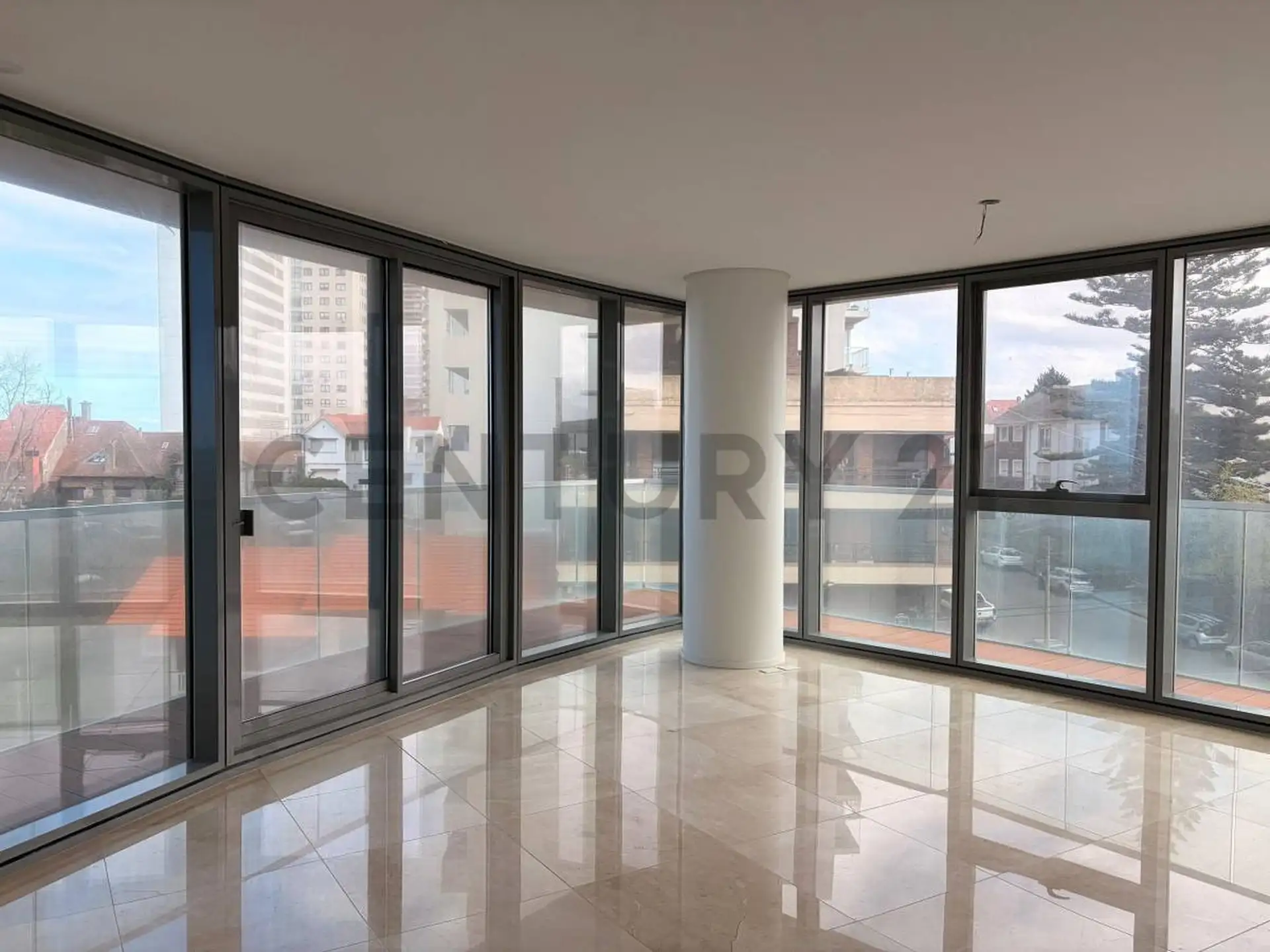 3 ambientes en Maral Explanada – Piso 3 – 105 m² – Cochera doble y baulera